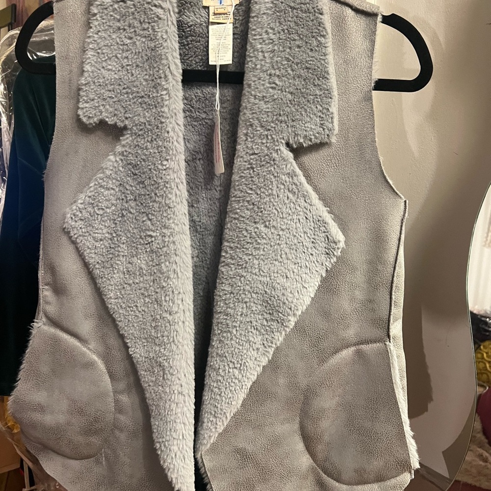 Cozy Gray faux Shearling Vest French Connection